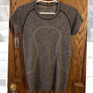 Lululemon Dri Fit Running Tshirt